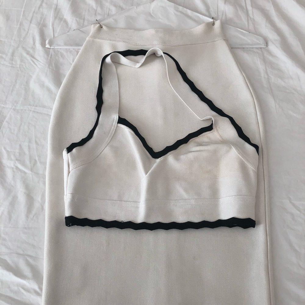 2 piece house Of Cb